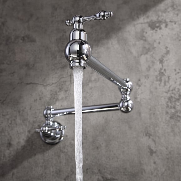 Chine Maggie: Robinet de cuisine mural robinet eau froide uniquement usine  en gros tuyau flexible robinet de cuisine robinet Fabricants